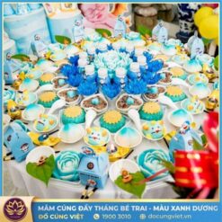 Mam-cung-day-thang-be-trai-mau-xanh-duong.jpg
