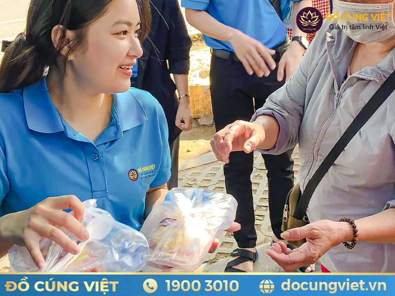ANH TRONG BAI